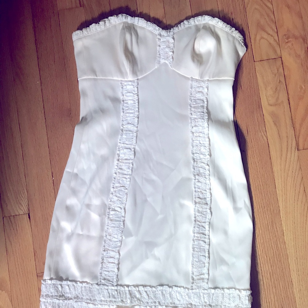 Little white dress. Great bachelorette wear!